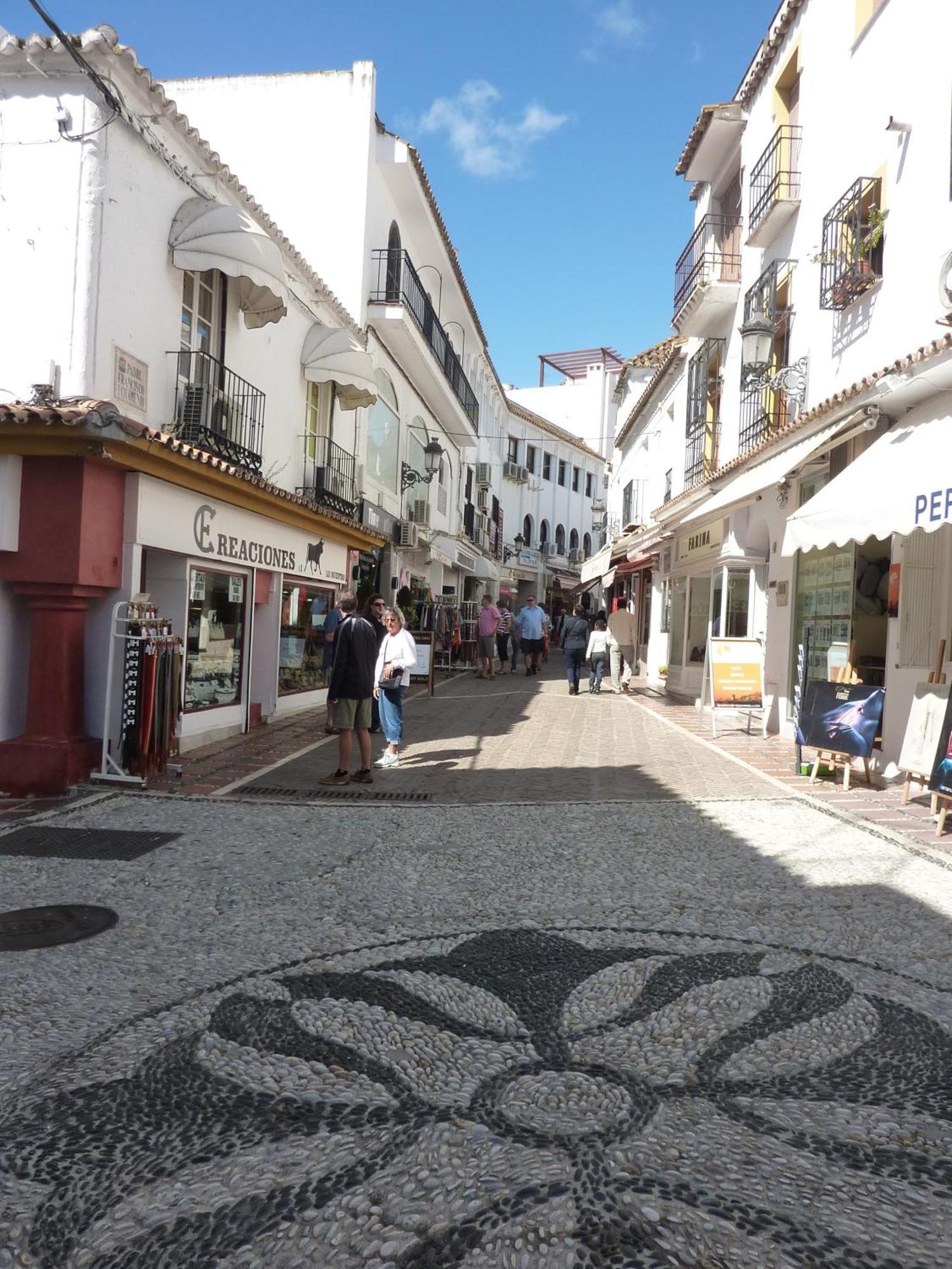 Hostal Berlin Marbella Exteriér fotografie